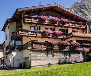 Haus Elisabeth St. Leonhard im Pitztal Austria