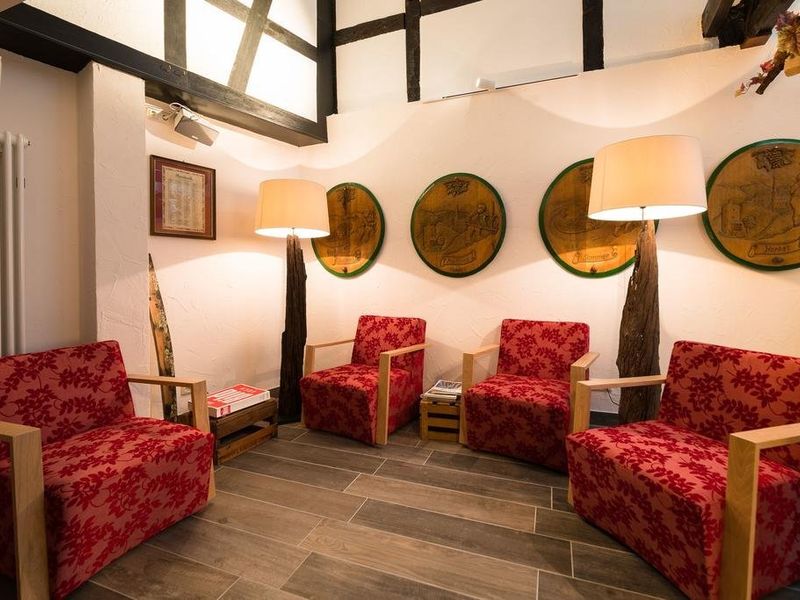 Hotel Photo 9