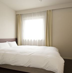 NearBy Hotel