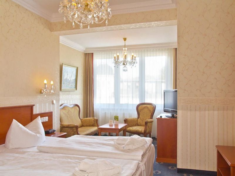 Hotel Photo 11