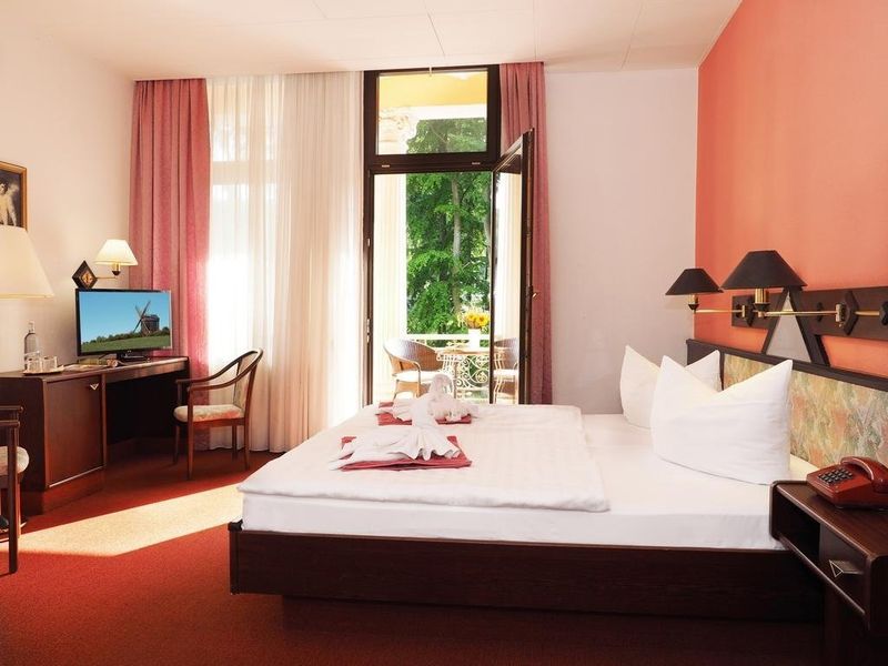 Hotel Photo 1