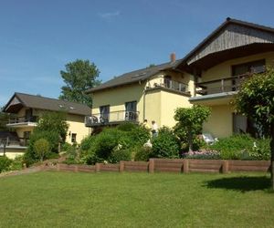 An den beiden Krebsseen - Ferienhäuser-Wohnungen Bansin Dorf Germany