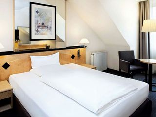 Hotel pic Courtyard by Marriott Schwerin