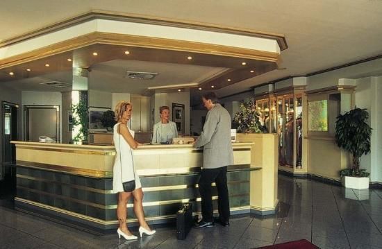Hotel Photo 9