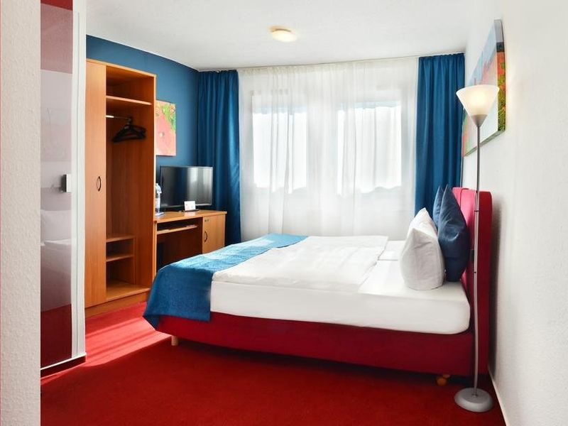 Hotel Photo 1