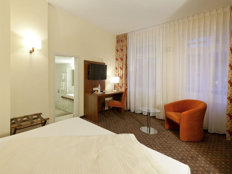 Hotel Photo 2