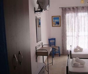 Marousi Rooms Perissa Greece