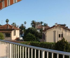 RENTAL LE DRAKAR   JUAN LES PINS Juan-les-Pins France