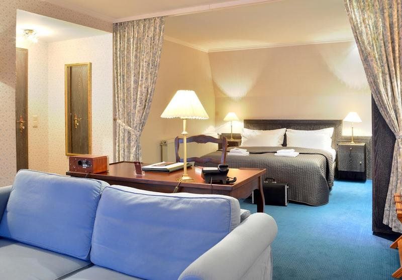 Hotel Photo 1