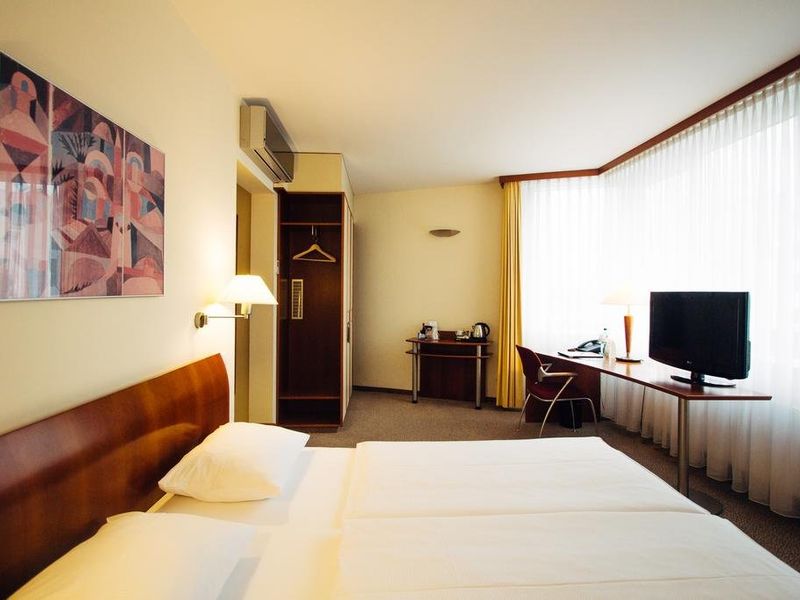 Hotel Photo 3