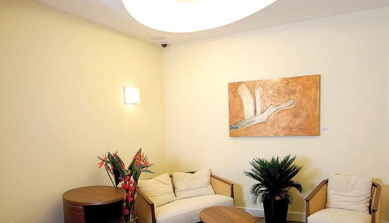 Hotel Photo 9
