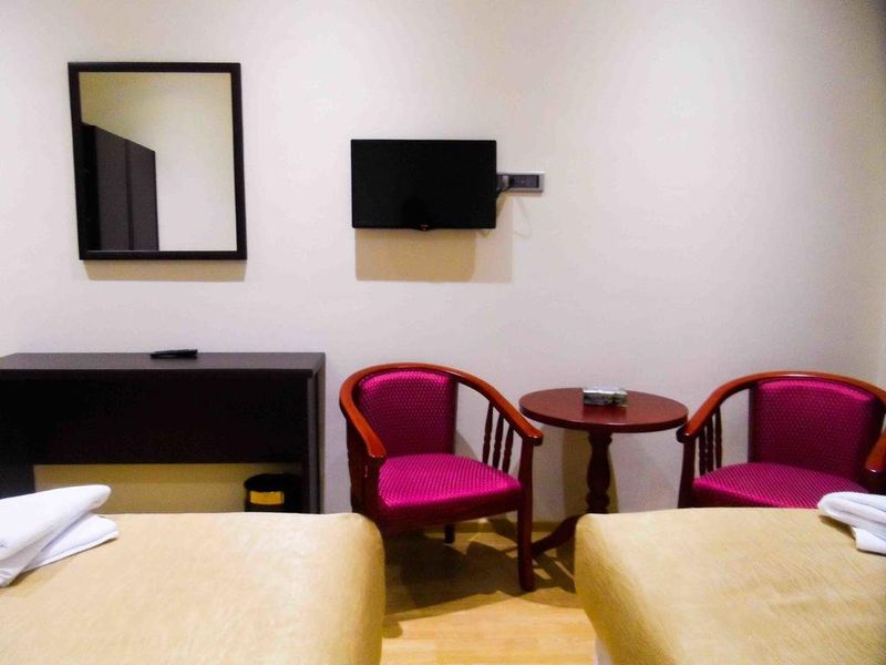 Hotel Photo 12