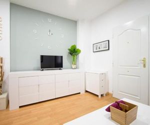 Apartamentos Goyescas Deco Madrid Spain