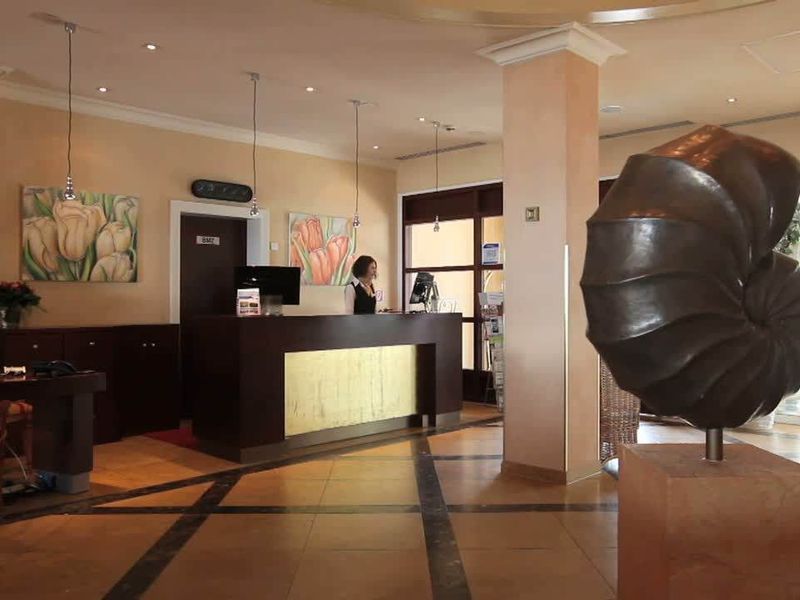 Hotel Photo 15