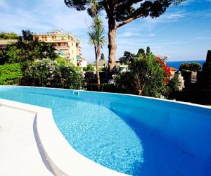 MUSA 4BR garden pool parking by KlabHouse-RAPALLO Rapallo Italy
