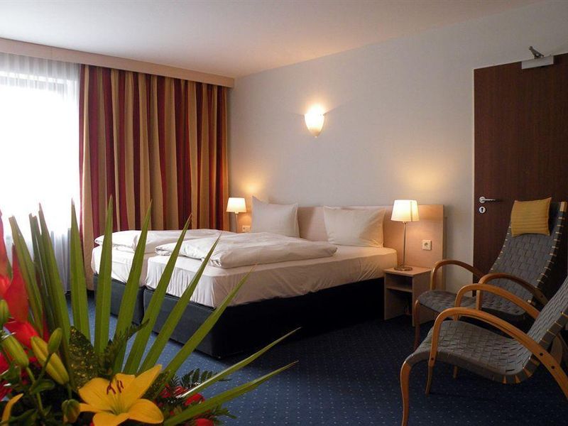 Hotel Photo 6