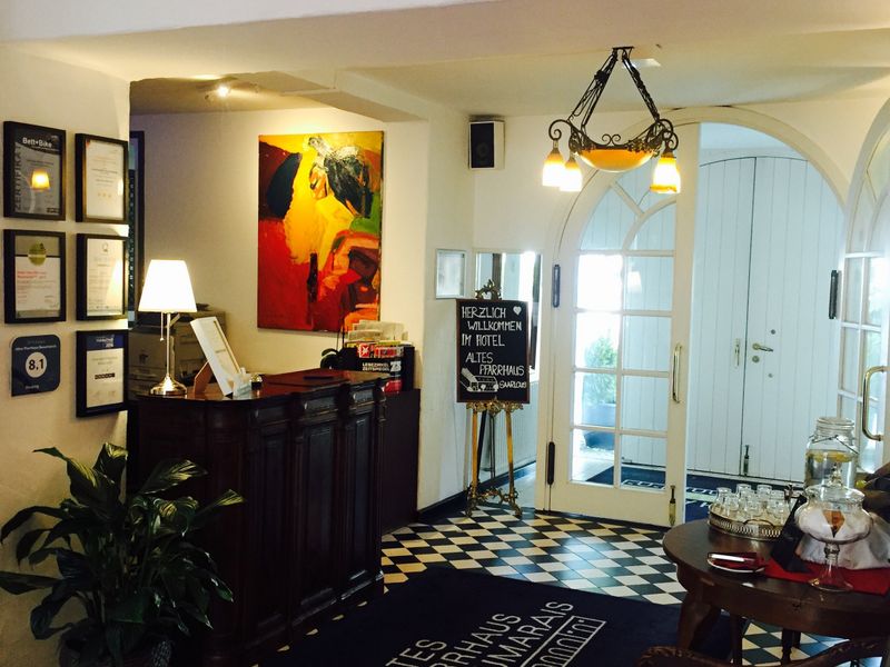 Hotel Photo 6