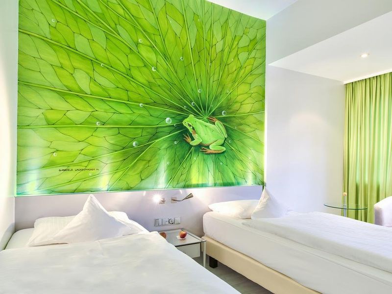 Hotel Photo 1