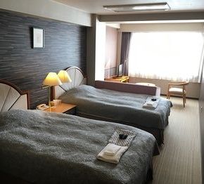 NearBy Hotel