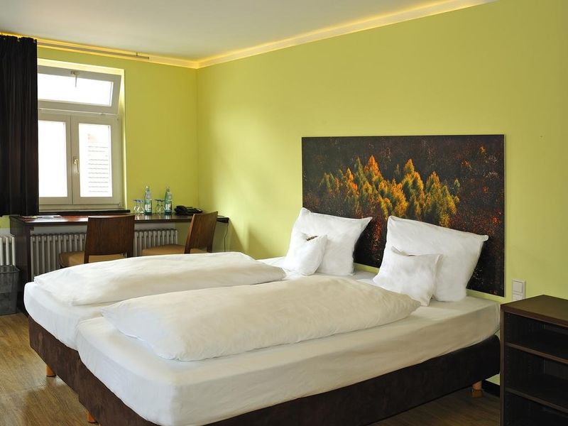 Hotel Photo 1