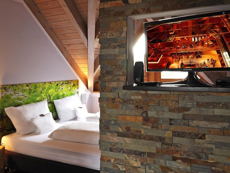 Hotel Photo 9