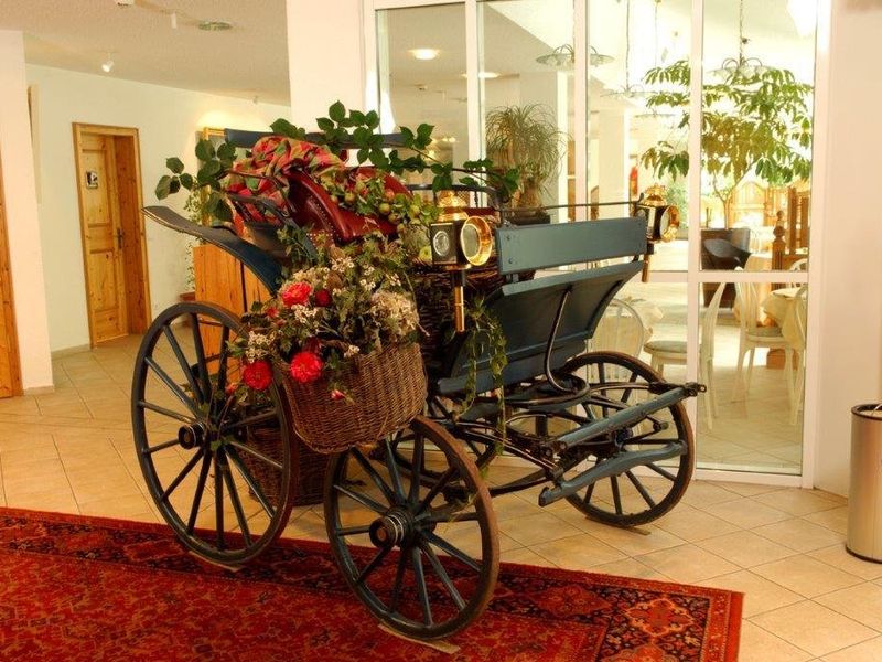 Hotel Photo 8