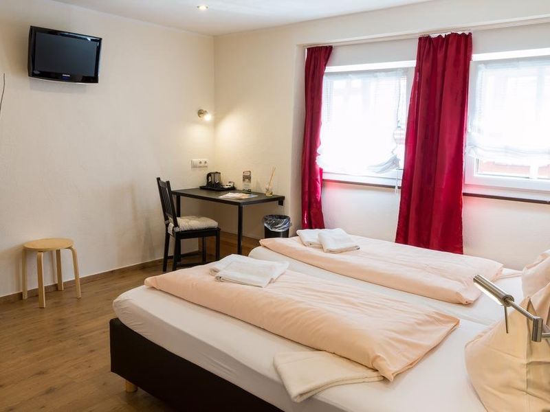 Hotel Photo 1