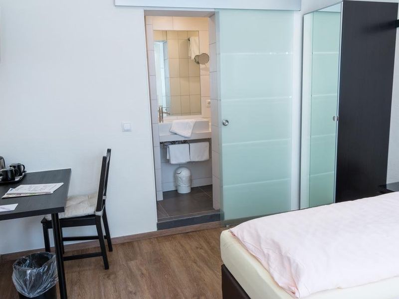 Hotel Photo 6