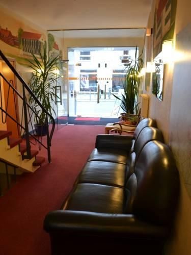 Hotel Photo 8