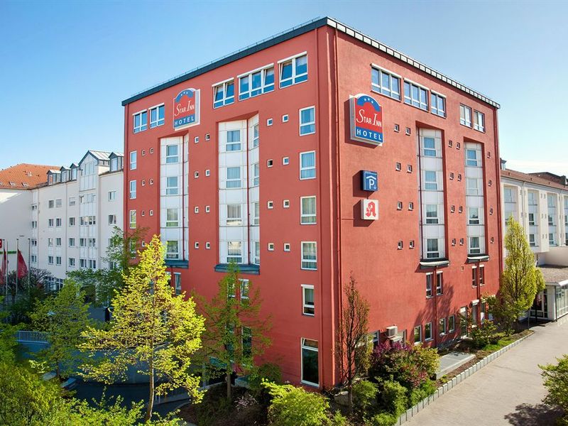 Hotel Photo 1