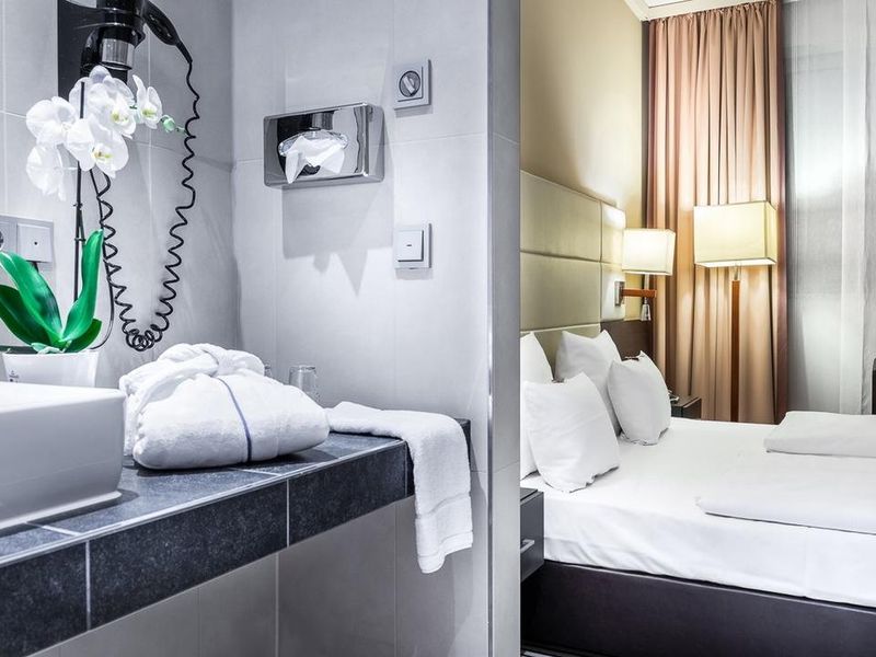 Hotel Photo 2