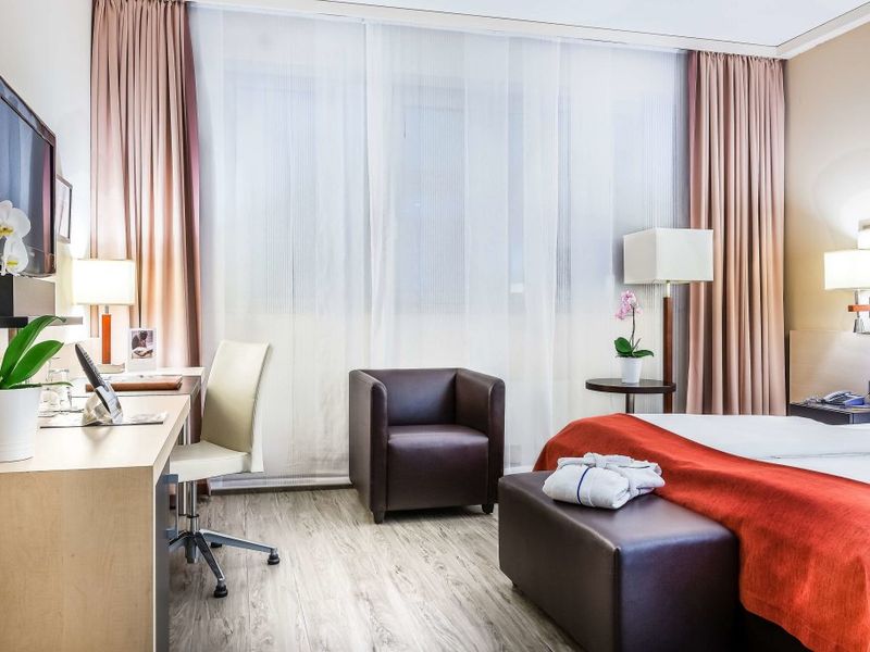 Hotel Photo 6