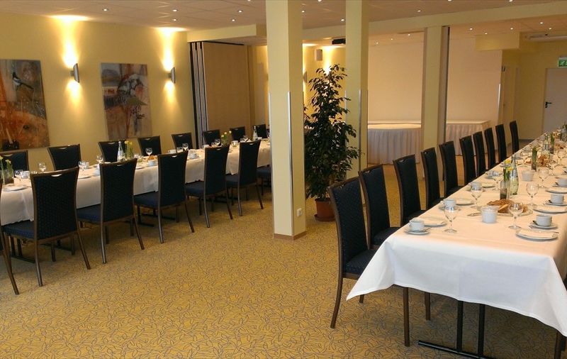 Hotel Photo 8
