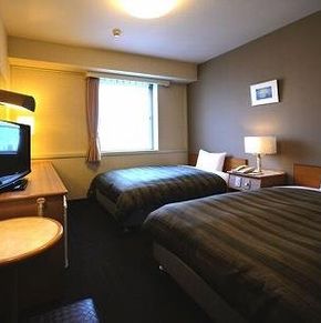 NearBy Hotel