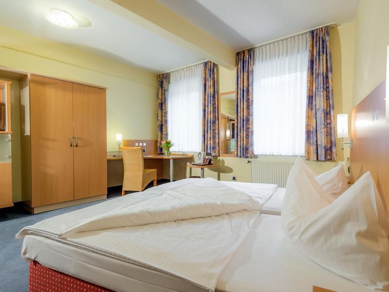Hotel Photo 2