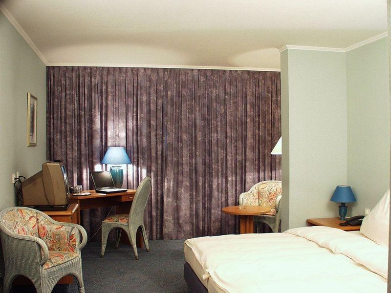 Hotel Photo 1