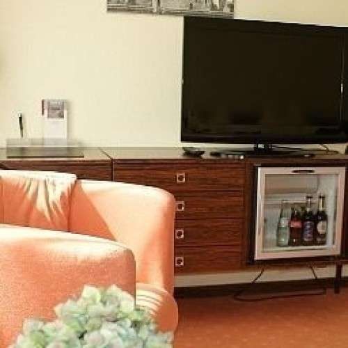 Hotel Photo 1