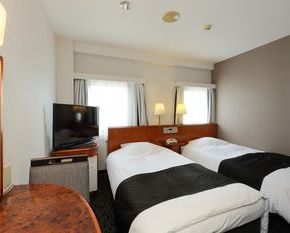 NearBy Hotel