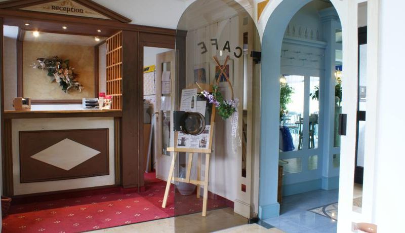Hotel Photo 12
