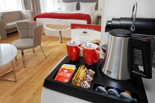 Hotel Photo 12