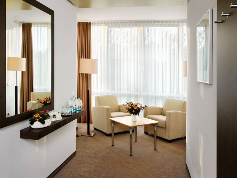Hotel Photo 8