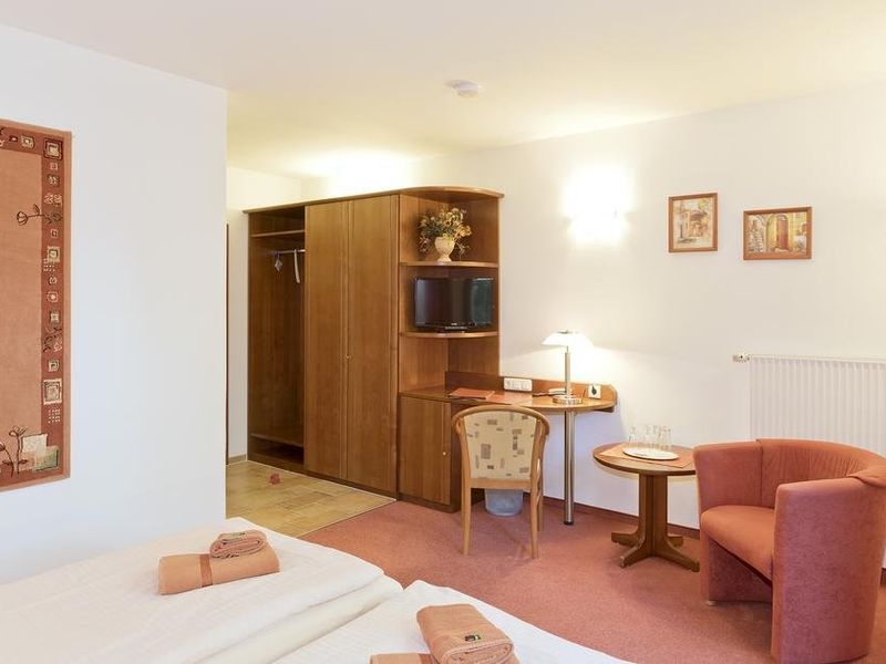 Hotel Photo 6