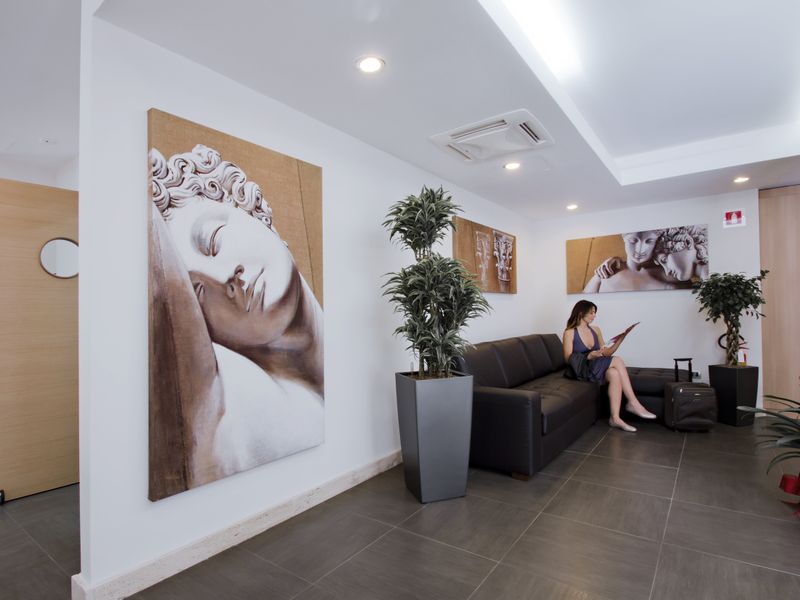 Hotel Photo 5