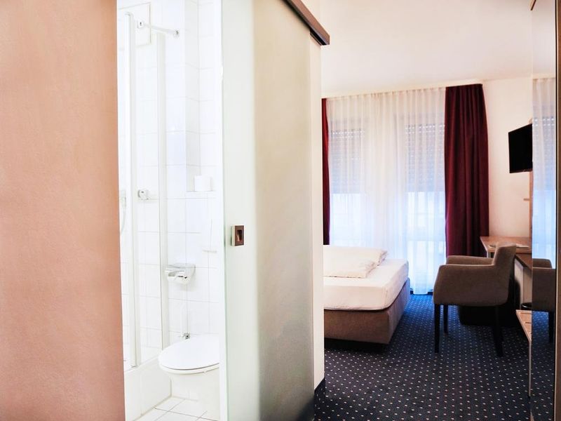 Hotel Photo 3