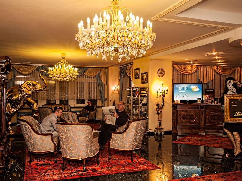 Hotel Photo 8