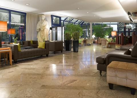 Hotel Photo 8
