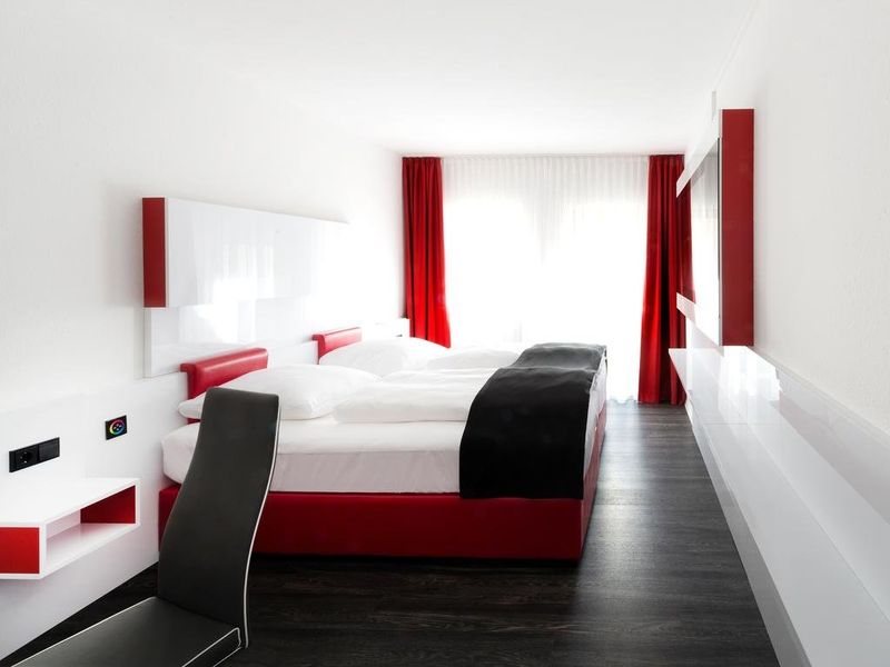 Hotel Photo 1