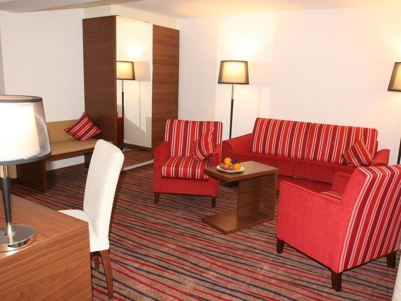 Hotel Photo 8