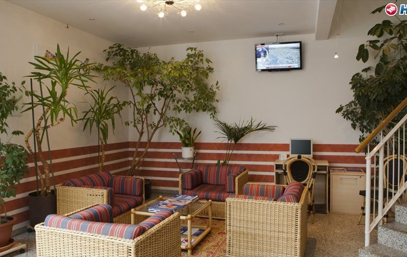 Hotel Photo 9