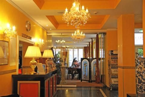 Hotel Photo 8